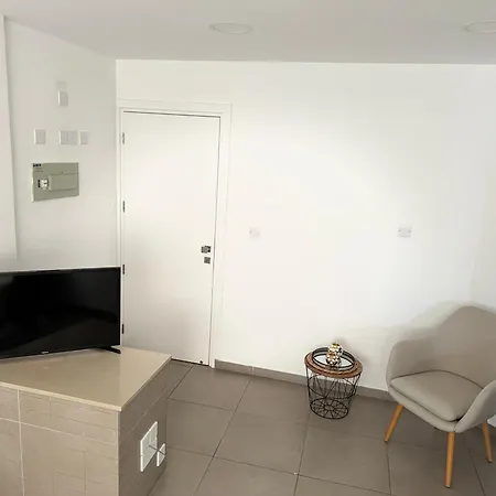 Anastasia 1 Bedroom *