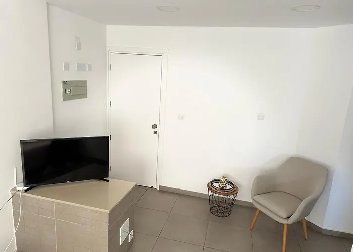 Anastasia 1 Bedroom *